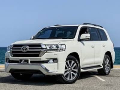 Toyota Land Cruiser VXR 2016