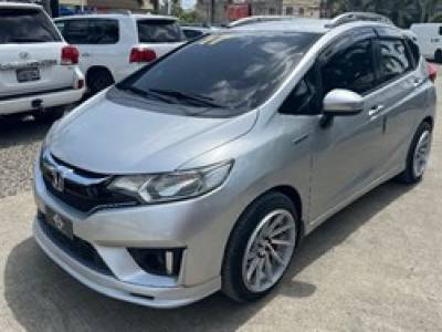 Honda Fit Hybrid 2017