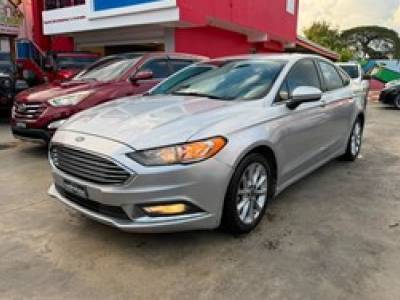 Ford Fusion SE 2016