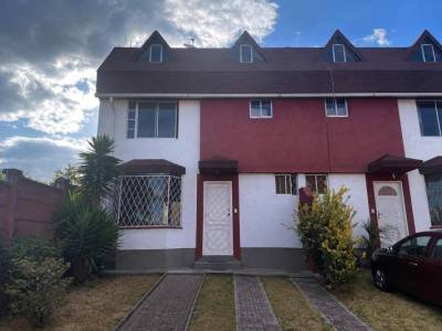 Casa en Arriendo Valle de Los Chillos, Puente 2