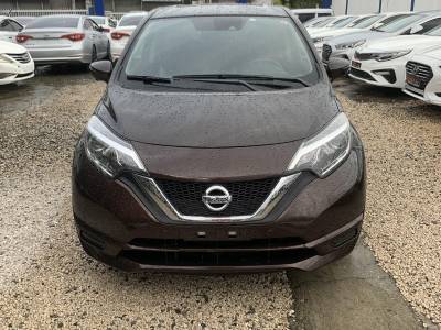 Nissan Note B&aacute;sico 2018