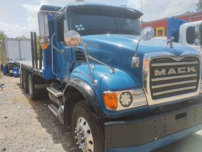 Mack Granite CV713 2007