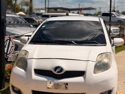 Toyota Vitz 2009