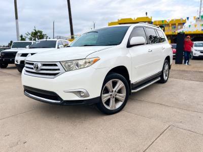 Toyota Highlander Limited 2011