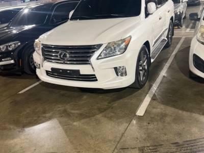 Lexus LX 570 2014