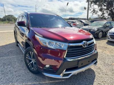 Toyota Highlander LE 2016