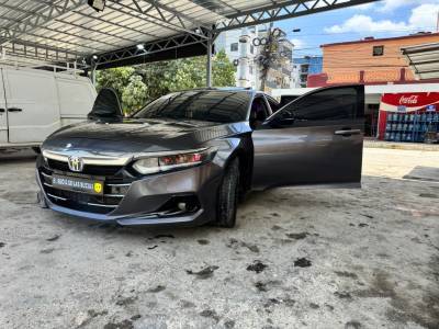 Honda Accord Touring 2018