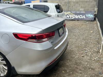 Kia K5 LX 2018