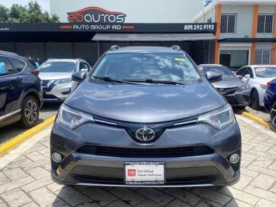 Toyota RAV4 XLE 2018