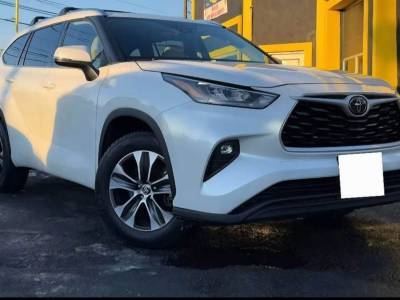Toyota Highlander XLE 2020