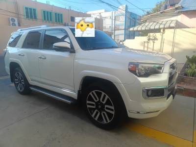 Toyota 4Runner Limited 2020