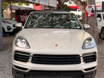 Porsche Cayenne Coupe 2021