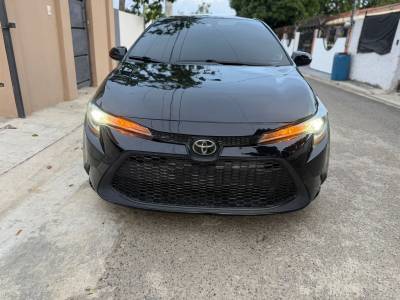 Toyota Corolla LE 2021