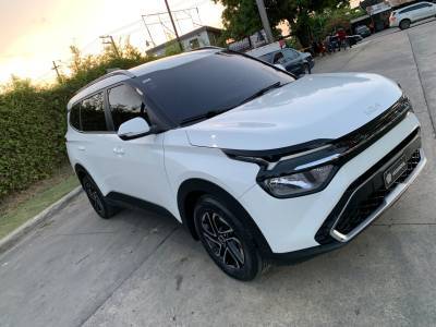 Kia Carens 2023