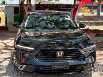 Honda Accord Touring 2024