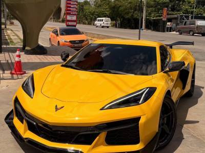 Chevrolet Corvette 3LZ 2025