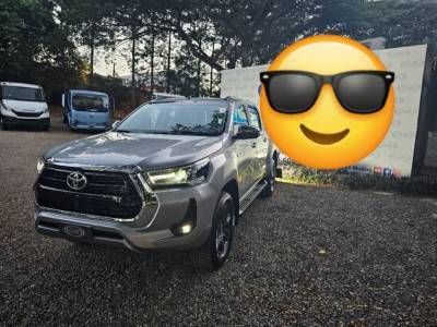 Toyota Hilux SRV 2026