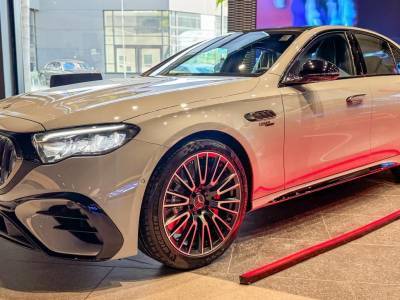 Mercedes-Benz Clase E Clase E 53 Hybrid AMG 2027