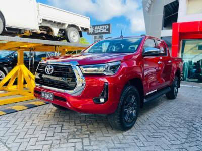 Toyota Hilux LIMITED 2025