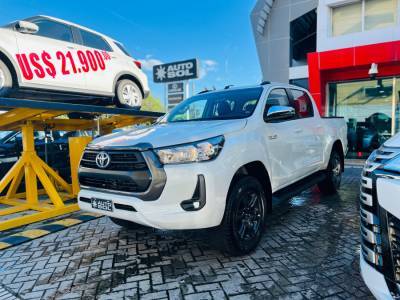Toyota Hilux 2.4 2027