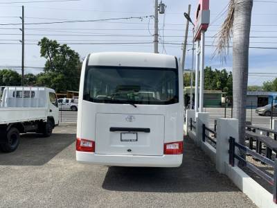 Toyota Coaster 30 Pasajeros 2026