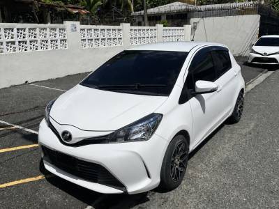 Toyota VITZ 2016