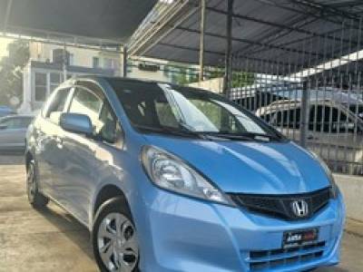 Honda Fit LX 2013