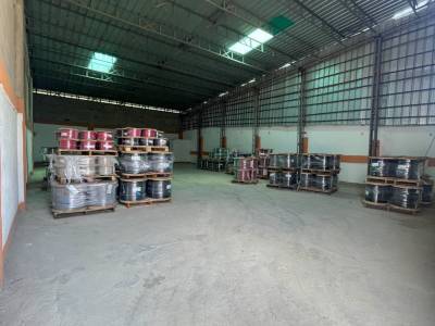 Nave industrial en Los Girasoles II