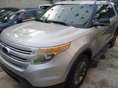 Ford Explorer XLT 2013