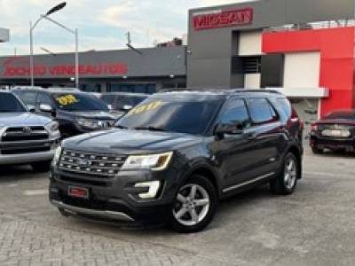 Ford Explorer XLT 4WD 2017