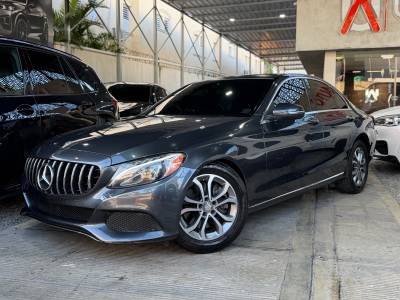Mercedes Benz C 300 4 Matic 2016