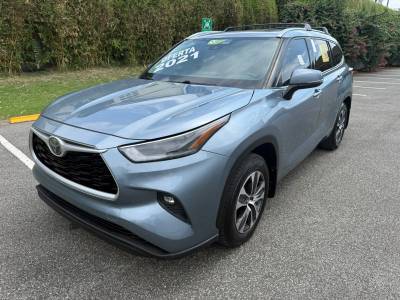 Toyota Highlander XLE 2021