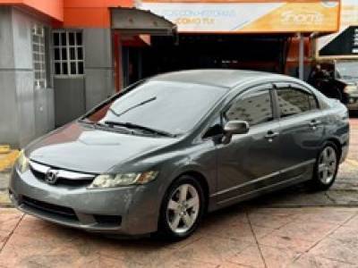 Honda Civic LX 2011