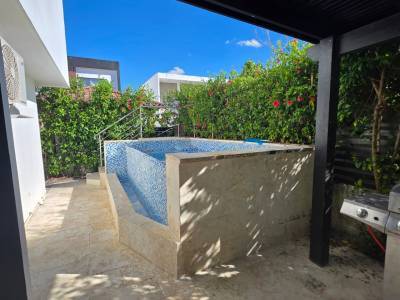 CASA EN VENTA EN PRIMAVERAL II, BAVARO PUNTA CANA